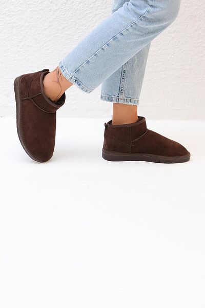 Beyond Dámské hnědé ultra mini semišové boty s kožešinou uvnitř 3cm BYNDUM01