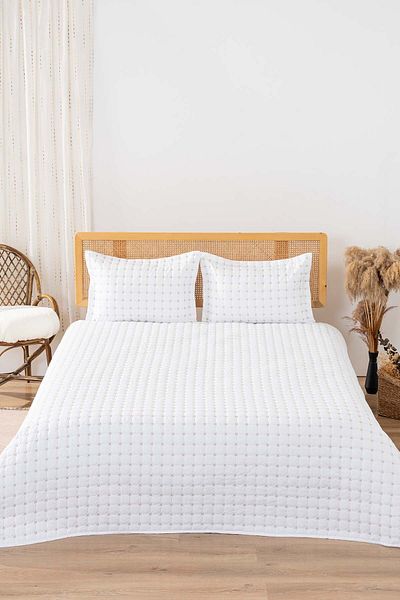 Rivaİstanbul Set cuvertură de pat matlasată cu broderie dublă Aleda Set de dormit 3 piese