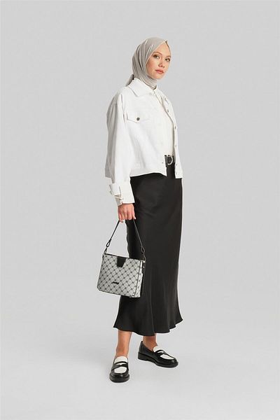 Armine Black Satin Skirt - Ort1534 Model