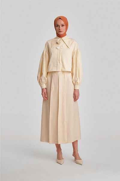 Armine 24Y1616 Model Asymmetrical Closure Moonstone Skirt