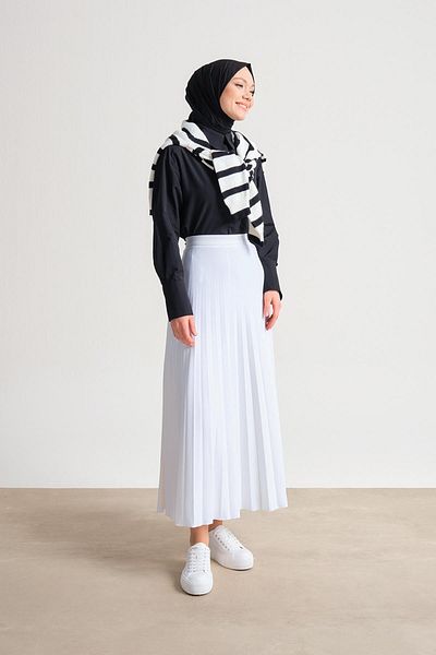 Armine Ecru Skirt - Ort1535 Model