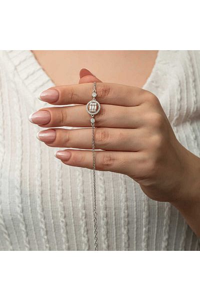 Skygo Silver Round Women's Bracelet with Stone Detail