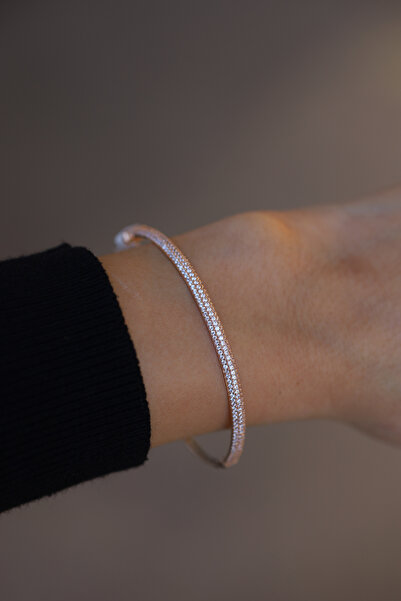 Yenigün Kuyumculuk 14 Ayar Altın Rose Yarım Tur Taşlı Kelepçe