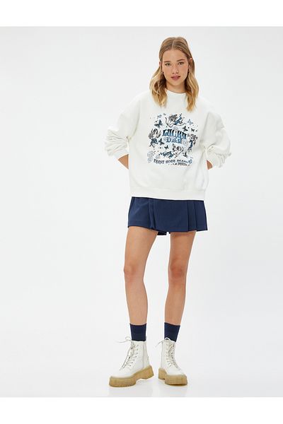 Koton Crew Neck Printed Long Sleeve Sweatshirt - Raised and Ribbed