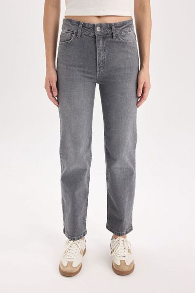 DeFacto Comfort Straaight Jeans mit hoher Taille, knöchellang, waschbar, E3413AXNS
