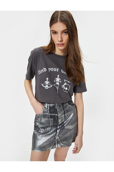 Koton Gothic Themed Printed T-Shirt Short Sleeve Crew Neck Cotton