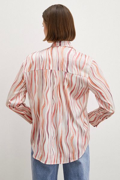 Never more Wave Striped V-Neck Shirt Orange
