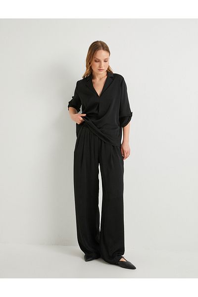 Koton V-Ausschnitt Bluse mit umgeschlagenen Ärmeln Regular Fit