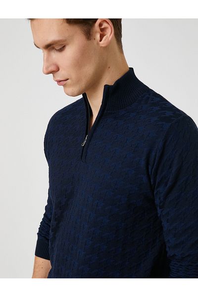 Koton Knitwear Zippered Sweater High Collar Houndstooth Detailed