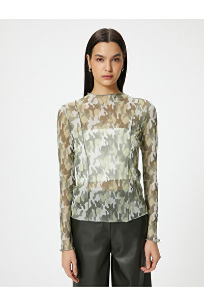 Koton Przezroczysta koszulka z długim rękawem i wzorem kamuflażu