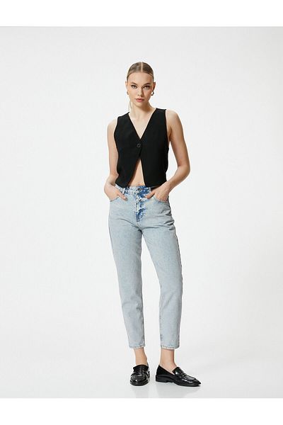 Koton Mom-Fit-Jeans, entspannte Passform, leichtes, schmales Bein – Mom-Jeans