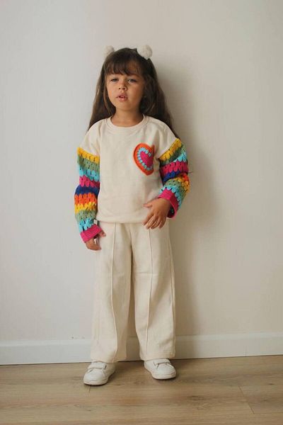 WİKİBOOM White Embroidered Spanish Leg Tracksuit Set