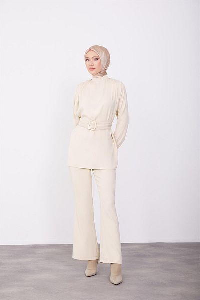 Armine Ivory Pleated Belt and Trousers Set - 23K6720