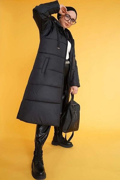 hazelin Langes, übergroßes, aufblasbares Damenmantel mit Hijab-Kapuze Hzl23w-bd 151201