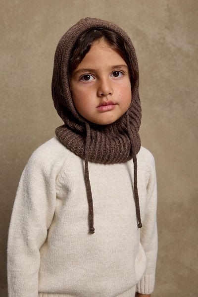 Fahhar Kids Кафява детска снежна шапка с корда