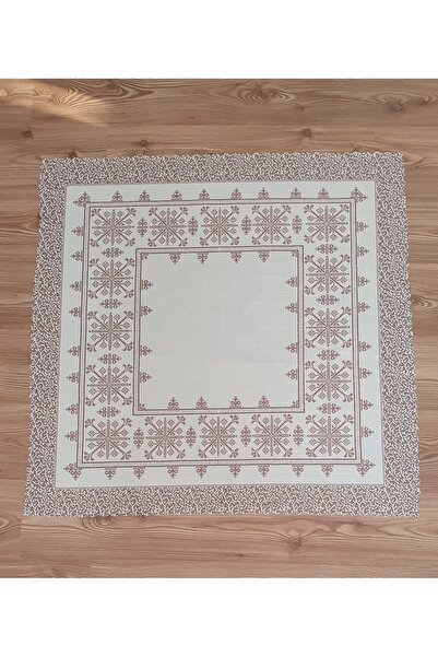 WENESSİ Kilim Desenli Baskılı Polyester Kumaş Fiskos Örtüsü (95×95cm)