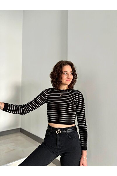 Butik Tricotaje crop moale cu dungi din amestec de lână marca MD