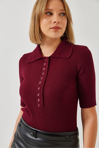 Bianco Lucci Women's Wide Neckline Buttoned Placket Sweater 20246251