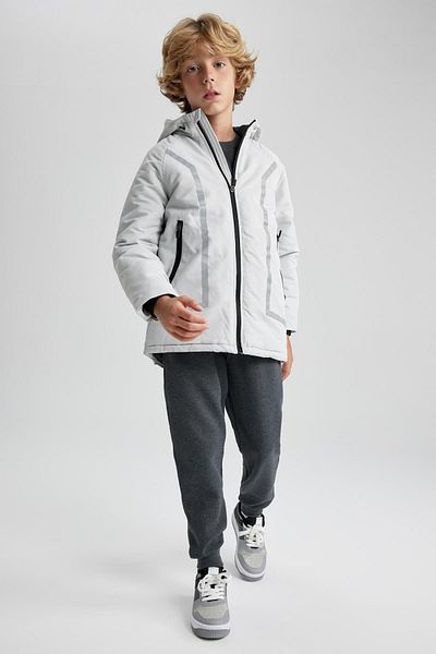 DeFacto Boy's Water Repellent Reflector Printed Hooded Fleece Lined Coat Coat A2263a823wn