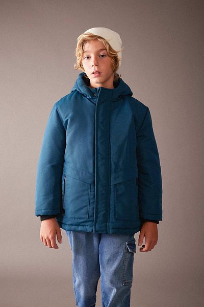 DeFacto Jungen-Pufferjacke mit Fleece-Futter und Kapuze – wasserabweisend, A2272a823wn