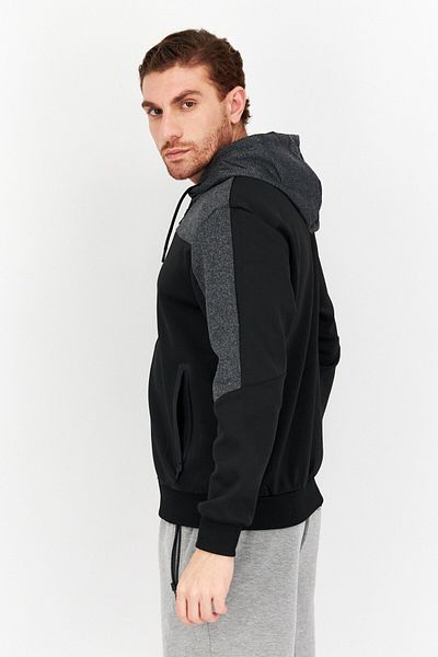 Cultura Men Sportswear Fit Long Sleeve Training Sweatshirt, Black
