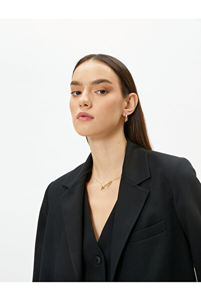 Koton سترة بليزر مبطنة مع تفاصيل جيب بزر واحد