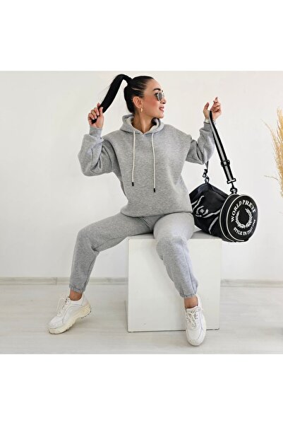 Altı Üstü Butik İpli Kapşonlu 3 İp Eşofman Takımı