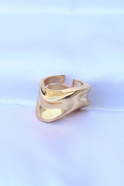 Skygo Brass Gold Color Adjustable Thick Crush Ring