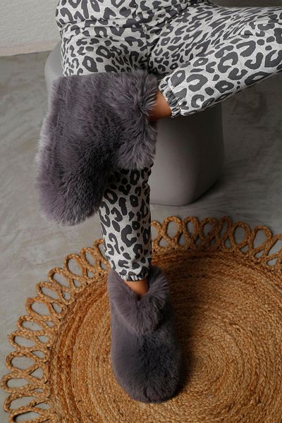 Beyond Smoked Bumble Women's Slippers - Ultra Light, Fur Inside, 4cm Bynd03