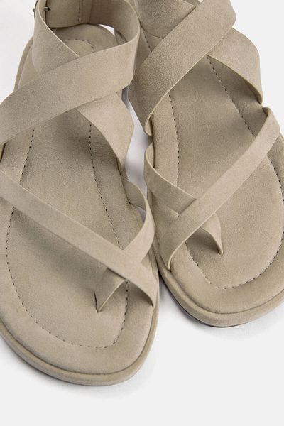 Pull & Bear Flat strappy sandals