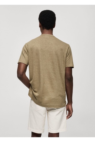 MANGO Man Μπλουζάκι από λινό με λεπτή εφαρμογή