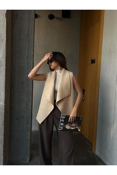 minaaise Women's Beige Asymmetrical Cut Felt Stamp Vest 28122