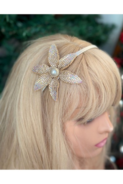 QUEEN AKSESUAR Πολυτελής κρυστάλλινη πέτρα με πέρλες χρυσό λουλούδι κρίνος λι...