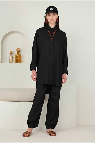 HEQA Black Pleated Shirt - Back DesiGn