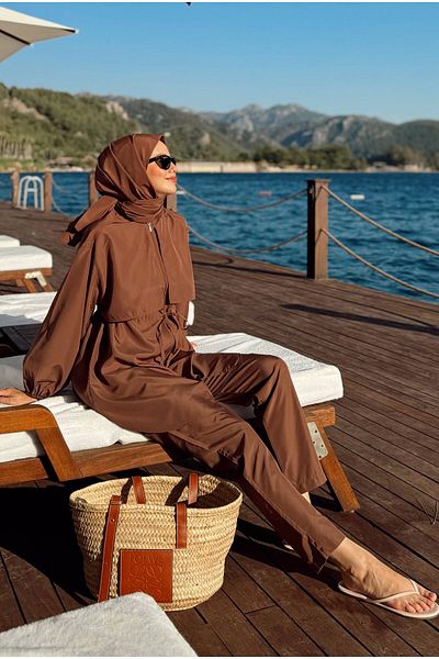 HEQA Brown Windbreaker Swimming Set