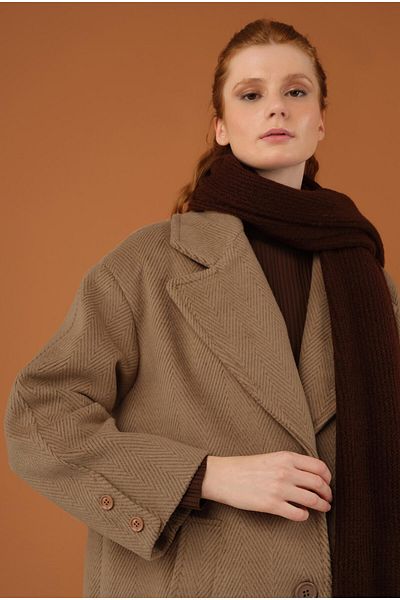 HEQA Palton cu model picior de gală maro