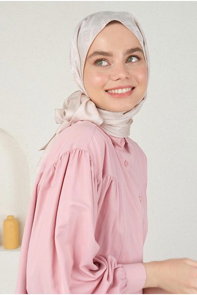 HEQA Şal jacquard de culoare pulbere - cu model de logo