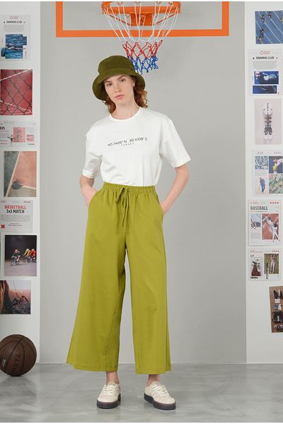 HEQA Pantaloni de sport verde fistic până la gleznă