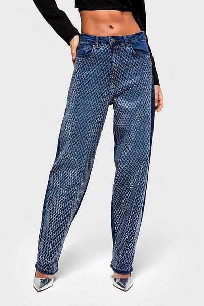 its basic Denim strălucitor Skater Fit cu detaliu în piatră albastră - T12W45