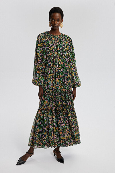 Touché Privé Šaty se vzorem šifonu