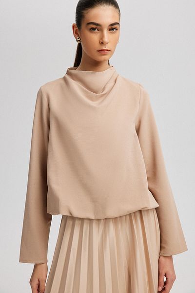 Touché Privé Linen Textured Lace Collar Blouse