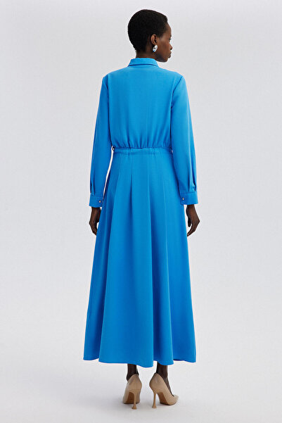 Touché Privé Λινό Πλισέ Φόρεμα - Λεπτομέρεια με κουμπί