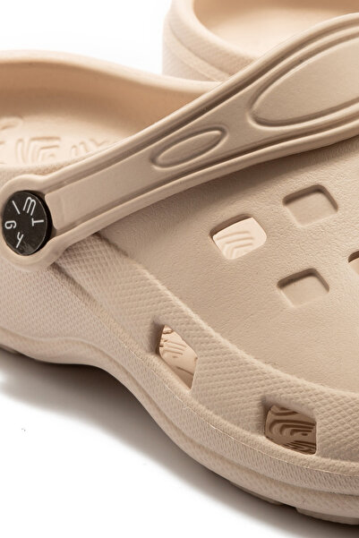 Twigy Lucy Women's, Waiter Size Sabo Slippers Beige 37/41