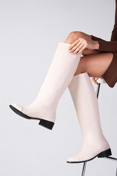 Mio Gusto Parley Beige Color Non-Zipper, Thin Faux Fur Lined Women's Boots