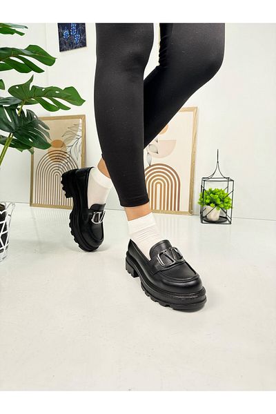 İmerShoes Черни мокасини - V катарама, дебел ток и мокасини с овални пръсти 7455