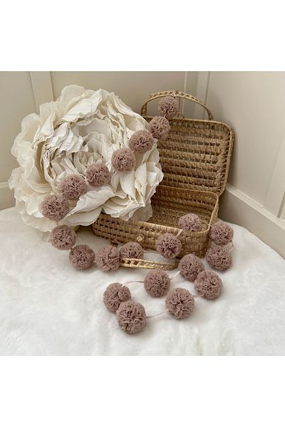 PAMUKA Mini Tulle Pompom Banner - Mink