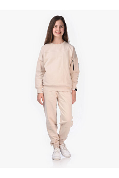 Victor and Jane By Styli Solid Round Neck Sweatshirt & Joggers Sets