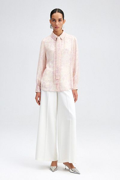 Touché Privé PEARL BUTTON DETAILED CHIFFON SHIRT