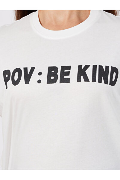 Styli Slogan Detail Round Neck Short Sleeve Oversized T-Shirt