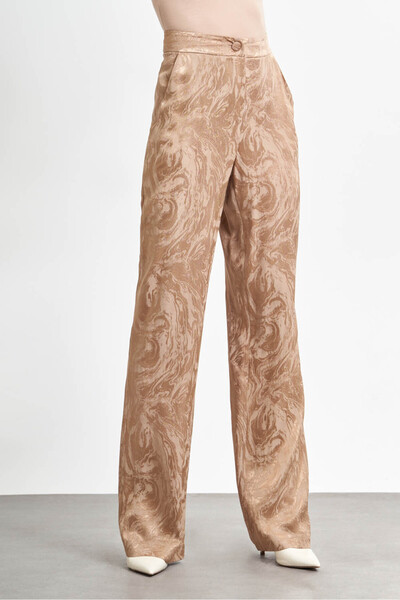 Mizalle Saten Jakarlı Bej Pantolon